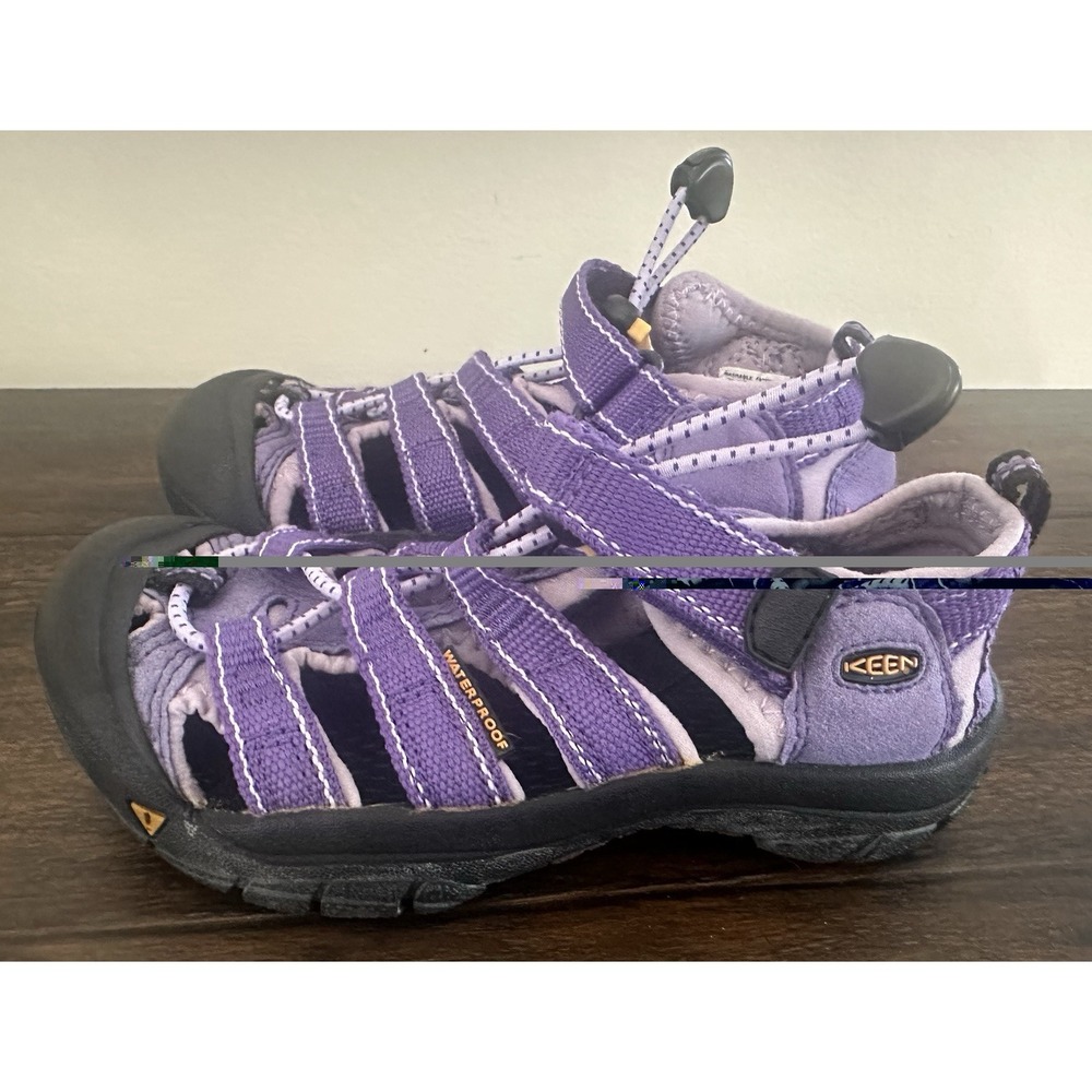 Keen Newport H2 Toddler Girls Waterproof Shoes Hiking Sandals Purple Size 12